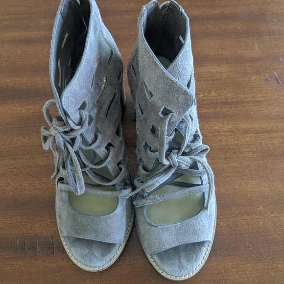 Suade open toe booties - Picture 3 of 4